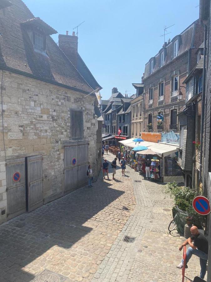 L'Appart De Vic Honfleur Exterior photo